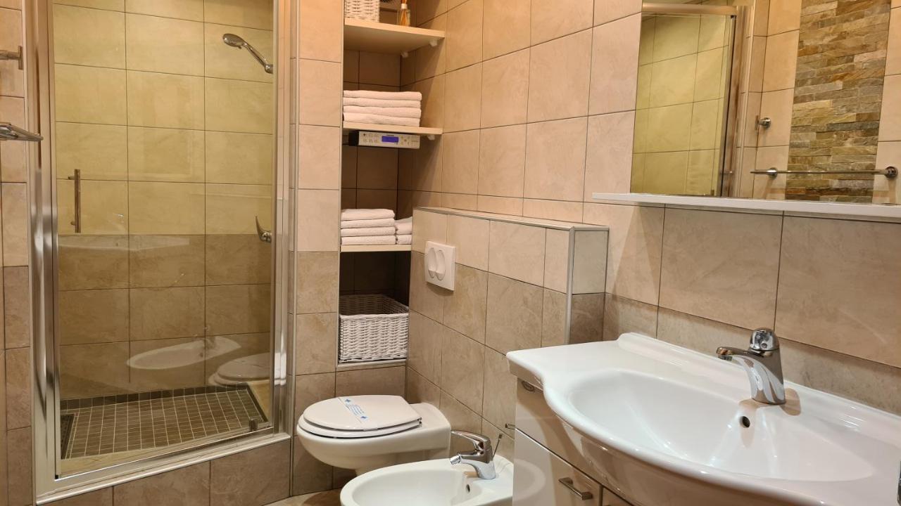 Villa Amalia Apartment 2 Malinska Buitenkant foto